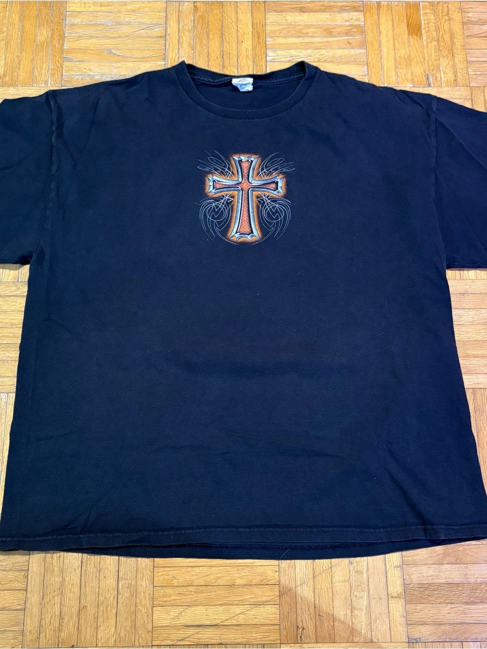 Vintage Y2k Kerusso Cross Jesus Graphic Shirt